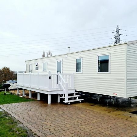 Escape City Caravan Lytchett Minster Eksteriør billede
