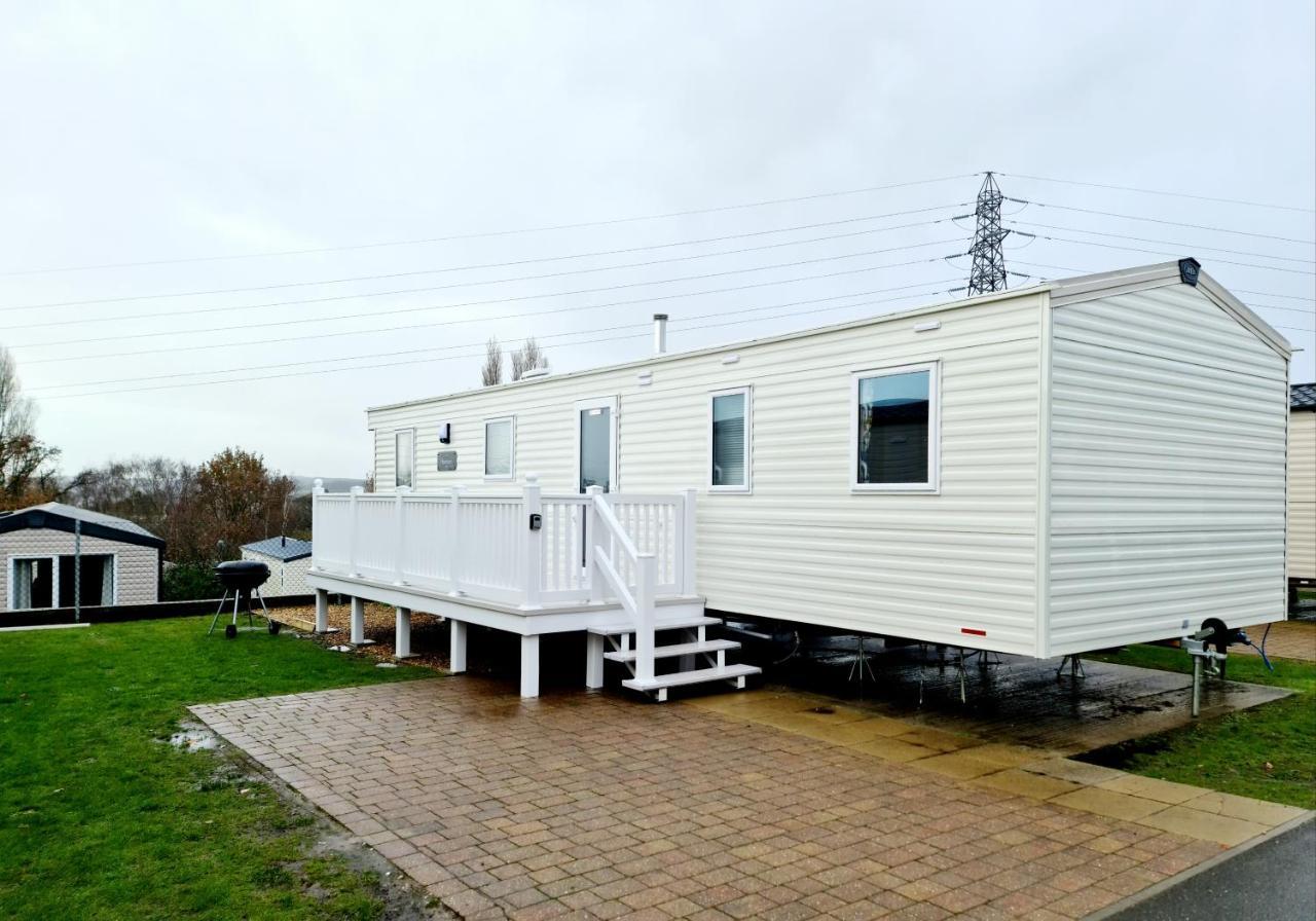 Escape City Caravan Lytchett Minster Eksteriør billede